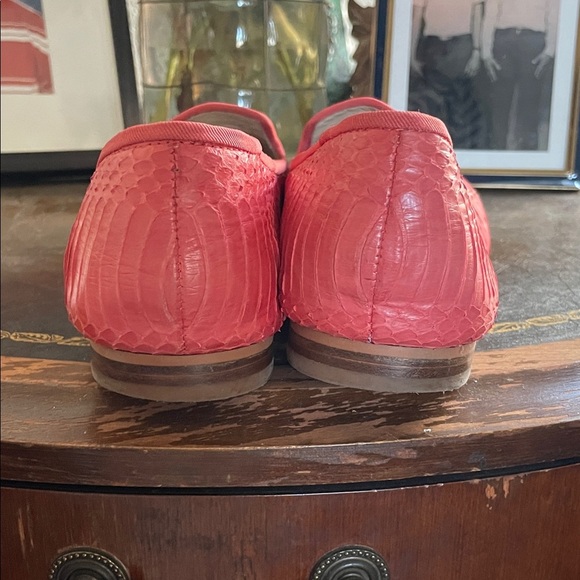 Sam Edelman Coral and Gold Women's Loafers - Picture 2 of 2